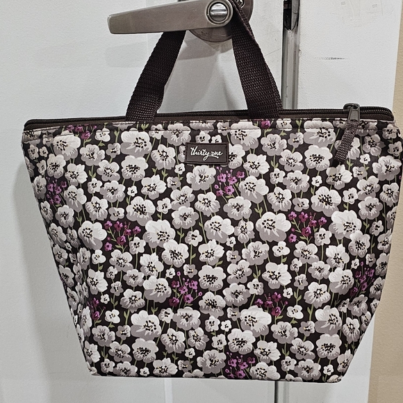 thirty-one Handbags - thirty-one Floral insulated lunch bag